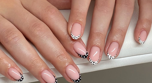 Agora, a francesinha que está na moda é a versão com bolinhas: o acabamento é muito elegante e chamativo