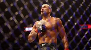 Ulberg classifica compaixão de Jiri Prochazka como erro no UFC 327: 'Eu não faria o mesmo'