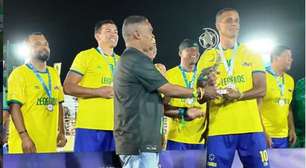 Brasil vence Curaçao nos pênaltis e conquista torneio de lendas no Caribe