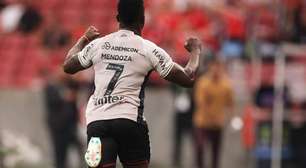 Decisivo, Mendoza elogia dedicação após vitória do Athletico