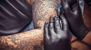 Ciência da pele: Como o corpo humano reage a tatuagens e por que a tinta permanece