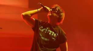 The Strokes no Coachella toca música inedita e Julian brinca: 'Tô pelo Bieber'