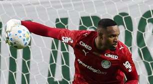 Carlos Miguel provoca torcida do Corinthians, em Itaquera