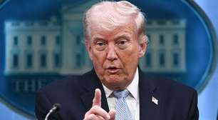 O que é um bloqueio naval e como ele funcionaria no estreito de Ormuz?