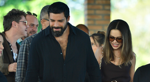 Sandy atualiza pretinho básico com truque fashion prático e estiloso