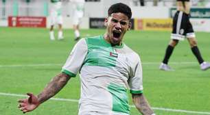 Revelado pelo Sport, atacante João Vitor brilha com gol e assistência e mira acesso nos Emirados Árabes