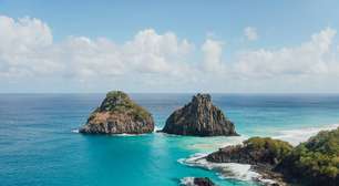 Esqueça os países ricos: a primeira ilha oceânica do mundo a ser 100% abastecida por energia solar fica no Brasil