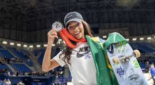 Rayssa Leal aparece ao lado de namorada em primeira foto juntas