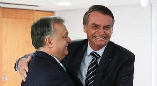 As ligações da família Bolsonaro com Viktor Orbán, que perdeu eleição na Hungria após 16 anos