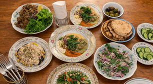 Restaurante no Leblon aposta no Salatim, menu de saladas em formato compartilhado