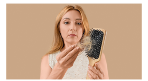 Quais nutrientes estão em falta quando os cabelos quebram com facilidade e crescem lentamente?