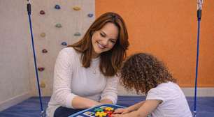 Psicóloga cria kits terapêuticos para suporte ao autismo