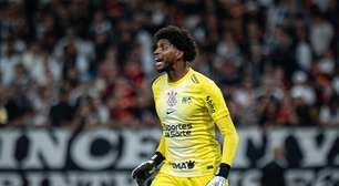 Goleiro do Corinthians opina sobre expulsão de André e critica atuação do VAR no Dérbi