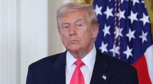 Trump ameaça destruir navios iranianos que se aproximarem de bloqueio dos EUA no Estreito de Hormuz