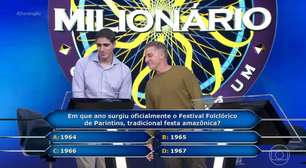 Domingão: participante desiste na pergunta de R$ 500 mil e descobre que acertaria ao chutar