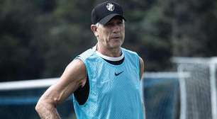 Vasco sofre com gols no fim e tenta corrigir falhas defensivas