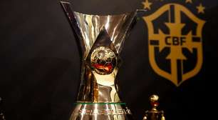 Clube brasileiro acerta renovação de técnico até 2030