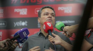 Criticou? Após jogo do Atlético-GO, Adson Batista é sincero sobre elenco: "Uma equipe"