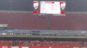 Telões do Morumbis exibem nome de Crespo antes de jogo do São Paulo