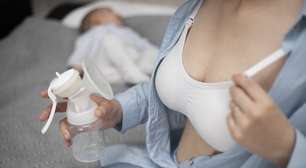 Sente dor ao extrair leite? Aprenda como usar a bomba