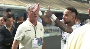 Neymar discute com torcedores após empate do Santos: "Respeito isso aqui"