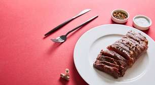 Carne vermelha faz mal ao coração? O que dizem os estudos mais recentes sobre consumo e saúde cardiovascular
