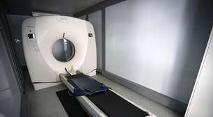 Carreta com tomografia começa a atender pacientes do SUS em Porto Alegre para reduzir filas de exames