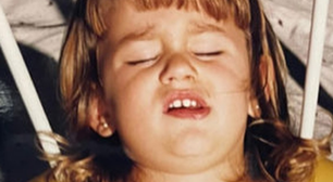 Essa fofurinha fazendo careta virou uma das 'nepobabies' mais famosas do Brasil - hoje é fashionista e já chegou a Hollywood. Reconhece?