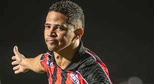 Vitória vence o Piauí e assume liderança na Copa do Nordeste