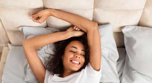 Signos de fogo: o que não pode faltar na sua rotina ao acordar