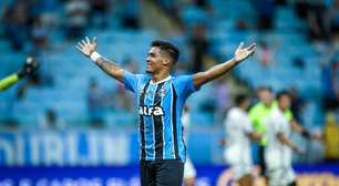 Artilheiro no Uruguai, Arezo deve ser vendido pelo Grêmio ao Peñarol