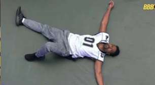 'BBB 26': Boneco passa mal durante Prova do Finalista e pede ajuda da produção