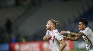 Red Bull Bragantino marca no fim e vence o Blooming em noite inspirada de Pitta