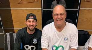 'Um ídolo para o mundo e um pai para mim': filho de Oscar Schmidt compartilha mensagem de despedida ao pai