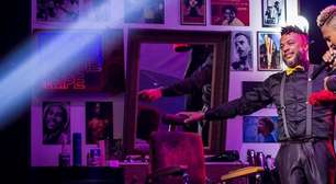 Ele começou com uma tesoura emprestada e se tornou o barbeiro do Mano Brown