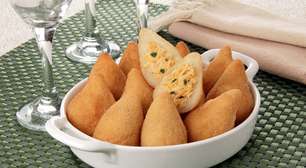 Coxinha de liquidificador: faça uma porção em apenas 1h