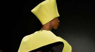 Rio Fashion Week: Estreante Argalji extrapola limites da modelagem e expõe espuma e renda em peças com formatos arquitetônicos