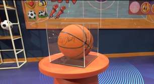 Tadeu Schmidt se emociona no BBB ao homenagear Oscar Schmidt: 'Hoje é um dia difícil'