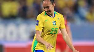 Aline Gomes celebra gol do título e se emociona após conquista da Seleção Feminina