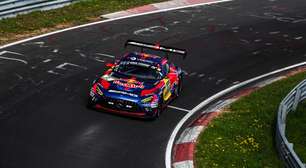 NLS: Verstappen termina primeiro stint em Nürburgring com problemas no carro