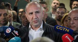 Ex-presidente pró-Europa conquista maioria parlamentar na Bulgária e promete 'fim da instabilidade'