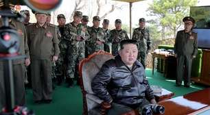 Kim testa míssil que dispersa centenas de explosivos