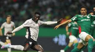 Athletico termina com um jogador a mais, mas é derrotado pelo Palmeiras