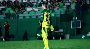Goiás perde e Tadeu liga "sincerão" do time: "Em silêncio"