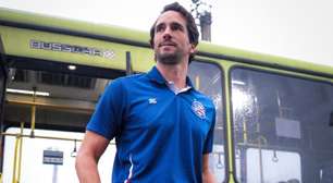 Erros do Bahia deixa time distante da briga pelo título, diz Charles Hembert