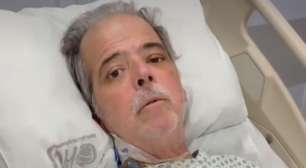 Internado há 50 dias, ex-Zorra Total Claudio Cinti revela que ainda está acamado: 'Não estou andando'