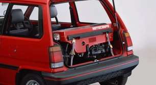 Os carros com acessórios mais estranhos já inventados: cafézinho, moto e até um banheiro