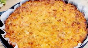 Torta salgada com massa fofinha e um recheio muito cremoso, ideal para o lanche ou jantar