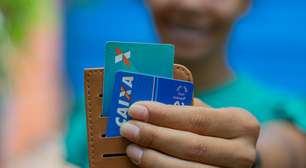 Cartão com fácil aprovação: Caixa Elo Mais enfrenta BB Elo Mais e custo chama atenção