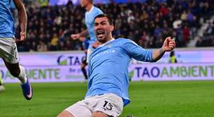 Goleiro pega 4 pênaltis e classifica Lazio para final da Copa da Itália